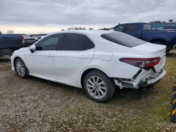 Toyota Camry 2023
