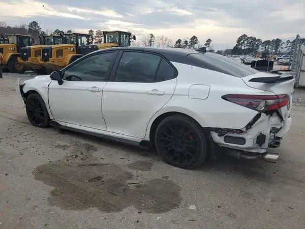 Toyota Camry 2024