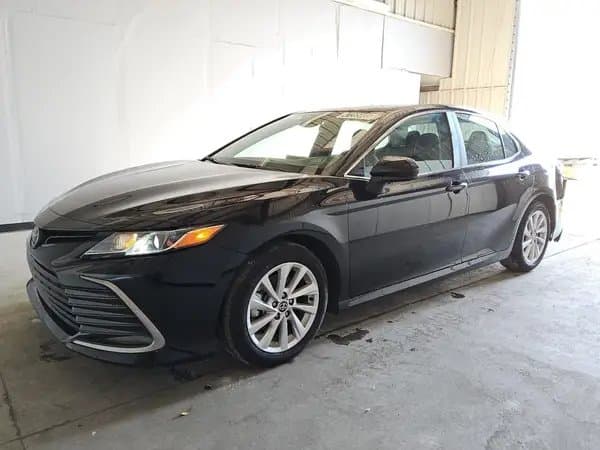 Toyota Camry 2024