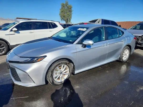 Toyota Camry 2025
