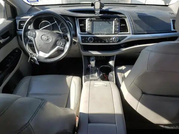 Toyota Highlander 2018