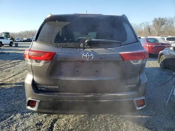Toyota Highlander 2019