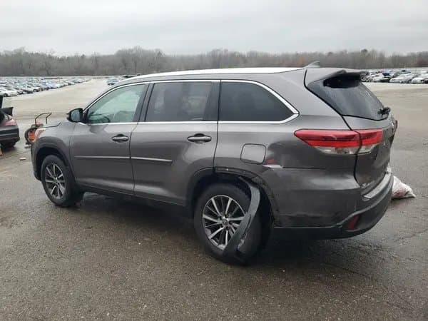 Toyota Highlander 2019
