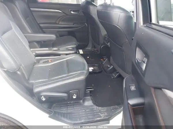 Toyota Highlander 2019
