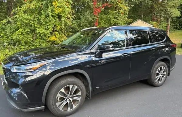 Toyota Highlander 2021