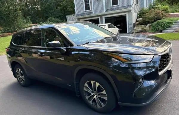 Toyota Highlander 2021