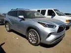 Toyota Highlander 2021