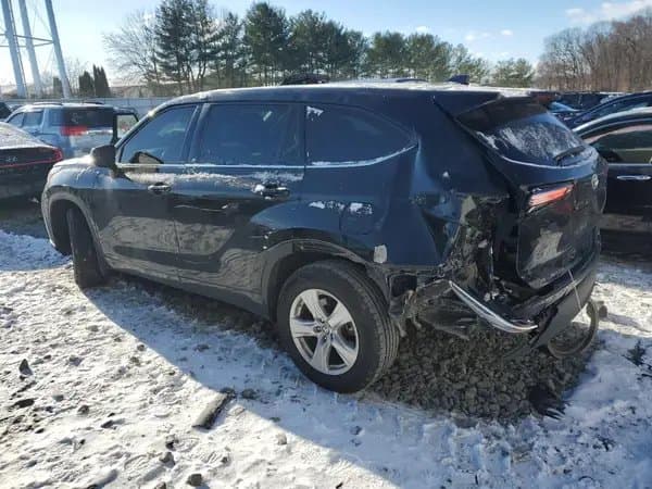 Toyota Highlander 2021