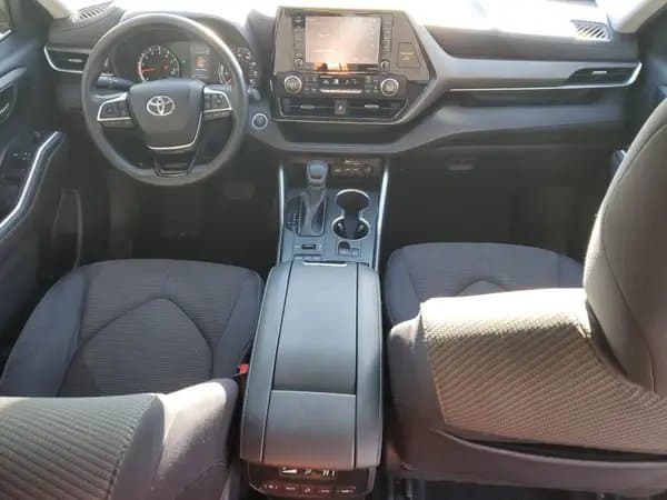 Toyota Highlander 2021