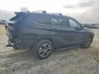 Toyota Highlander 2021