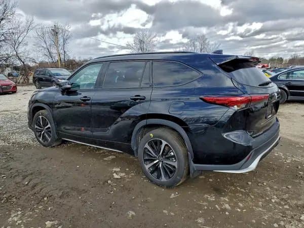 Toyota Highlander 2022
