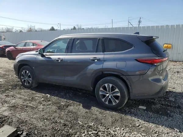 Toyota Highlander 2022