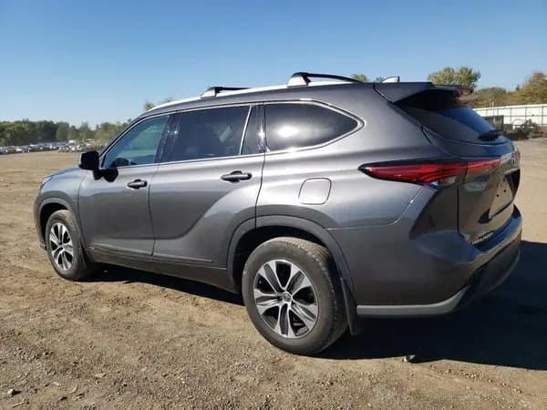 Toyota Highlander 2022