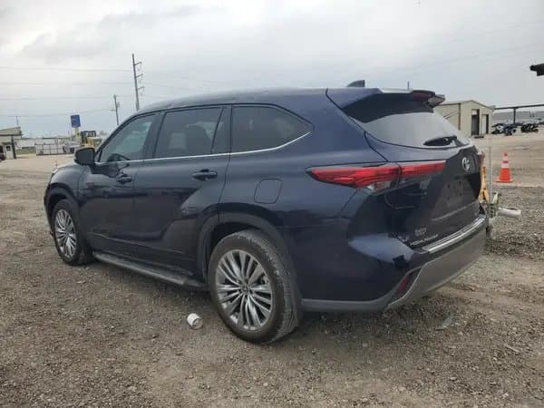Toyota Highlander 2023
