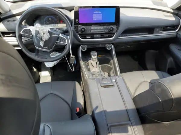 Toyota Highlander 2024