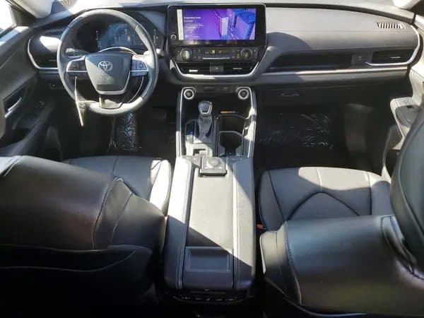 Toyota Highlander 2024