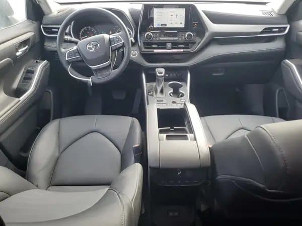 Toyota Highlander 2024