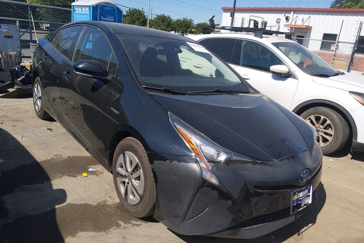 Toyota Prius 2016