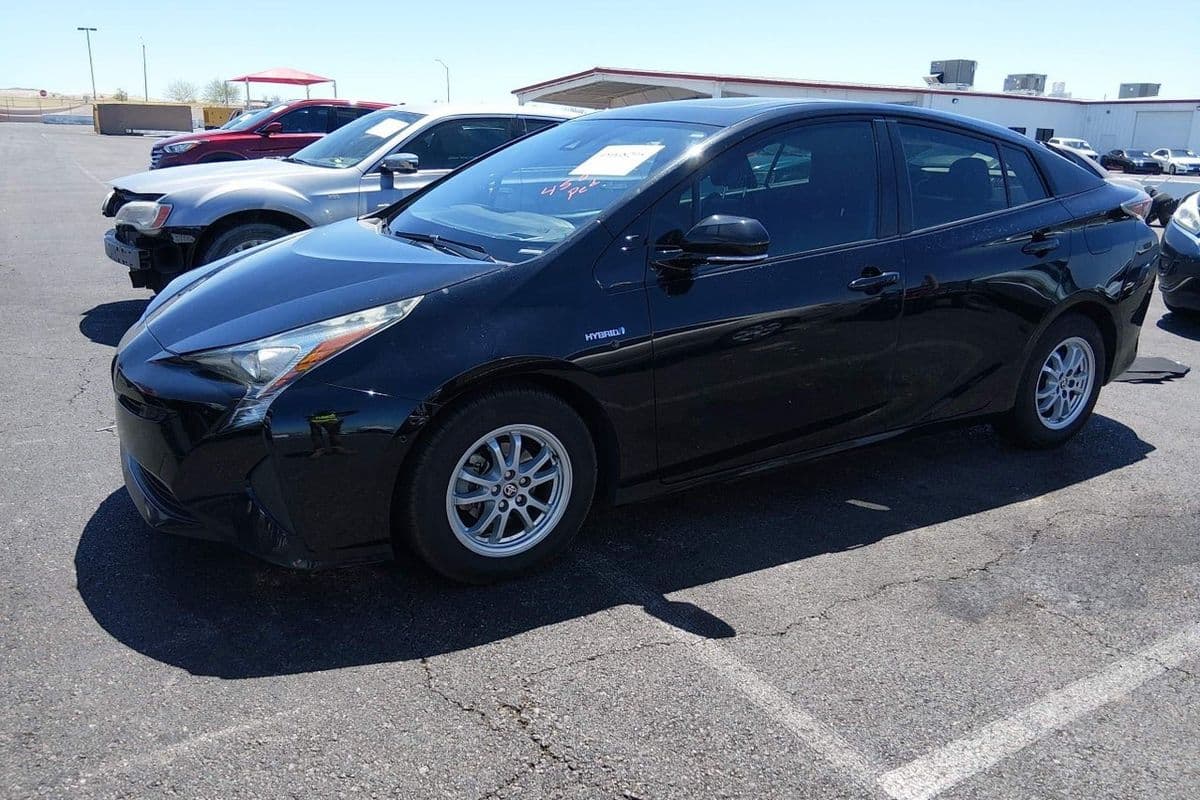 Toyota Prius 2016