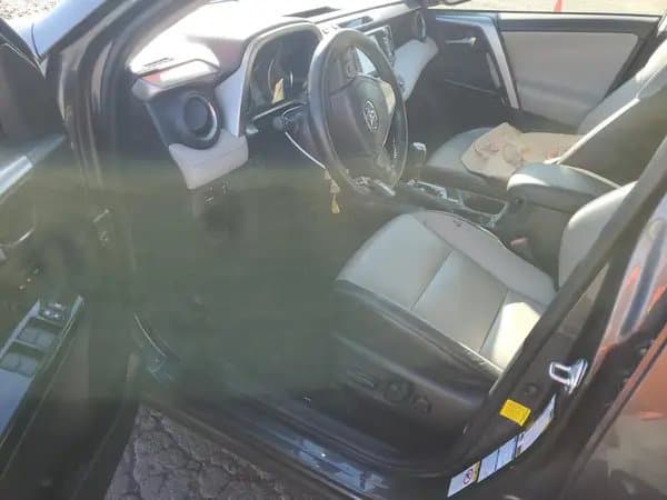 Toyota RAV4 2016