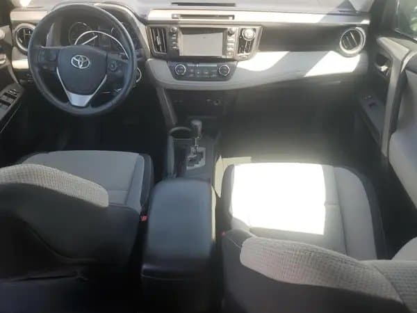 Toyota RAV4 2016