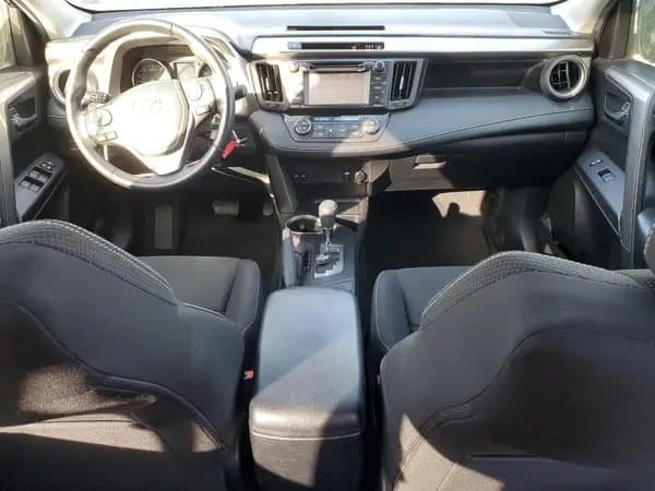 Toyota RAV4 2017