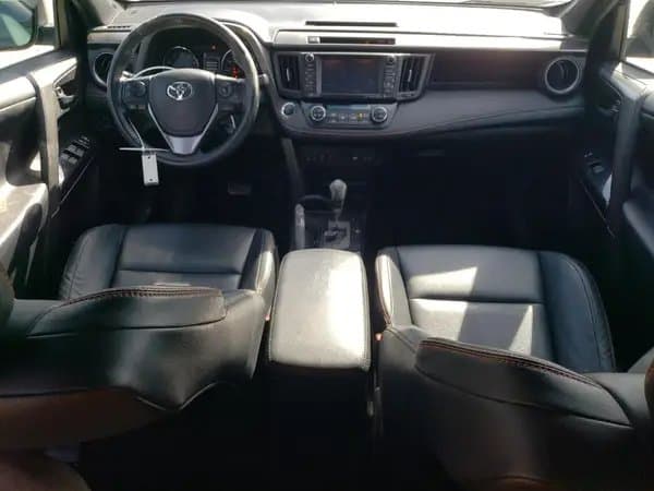 Toyota RAV4 2017