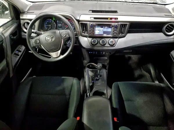 Toyota RAV4 2017
