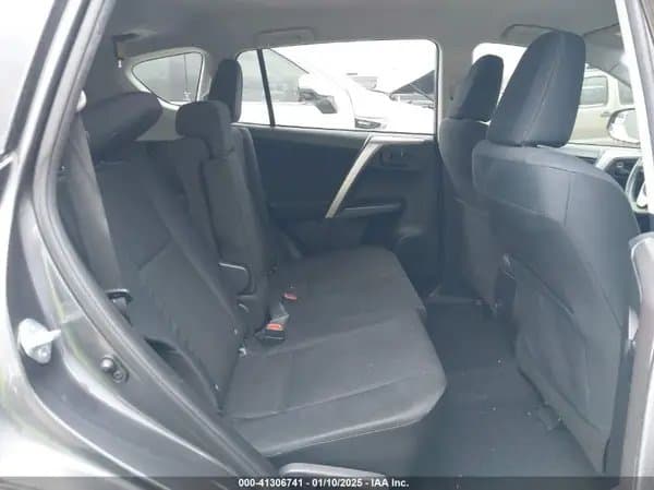 Toyota RAV4 2017