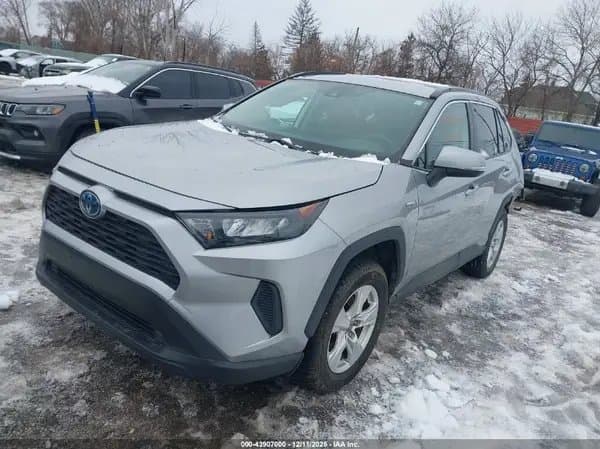 Toyota RAV4 2021