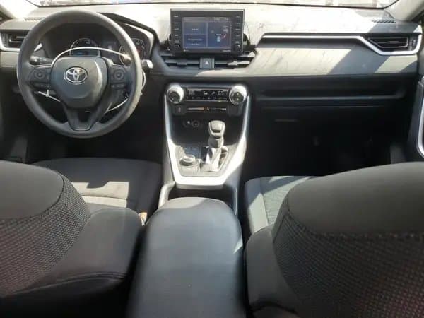 Toyota RAV4 2021