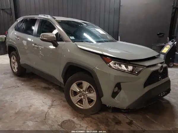 Toyota RAV4 2021