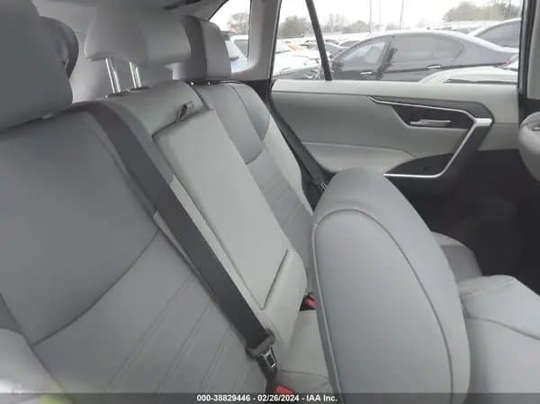 Toyota RAV4 2023