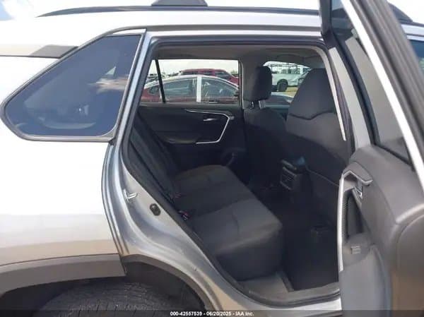 Toyota RAV4 2024