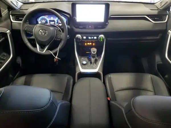 Toyota RAV4 2024
