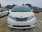 Toyota Sienna 2016