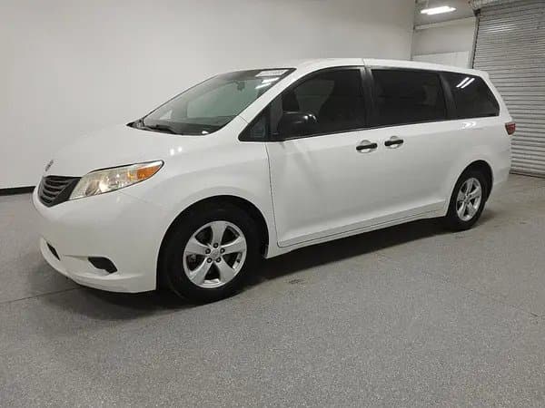 Toyota Sienna 2016