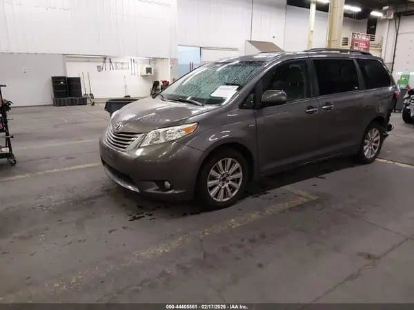 Toyota Sienna 2017