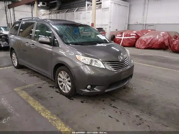 Toyota Sienna 2017