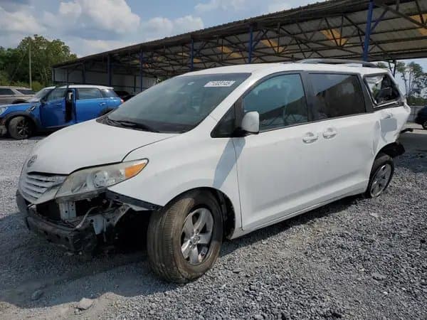 Toyota Sienna 2017