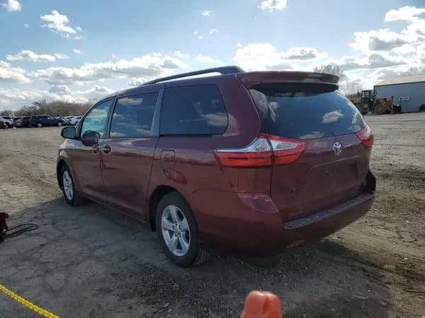 Toyota Sienna 2017