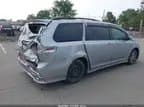 Toyota Sienna 2017