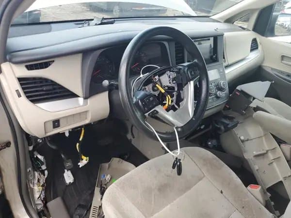Toyota Sienna 2017