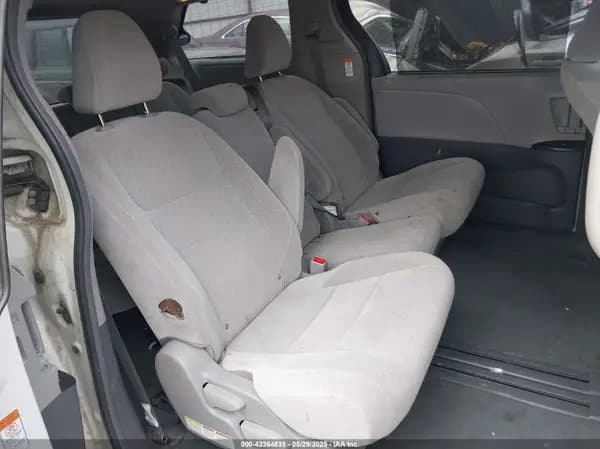 Toyota Sienna 2017