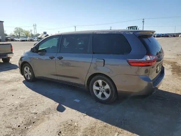 Toyota Sienna 2017
