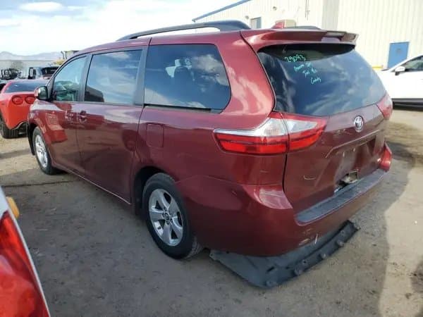 Toyota Sienna 2018