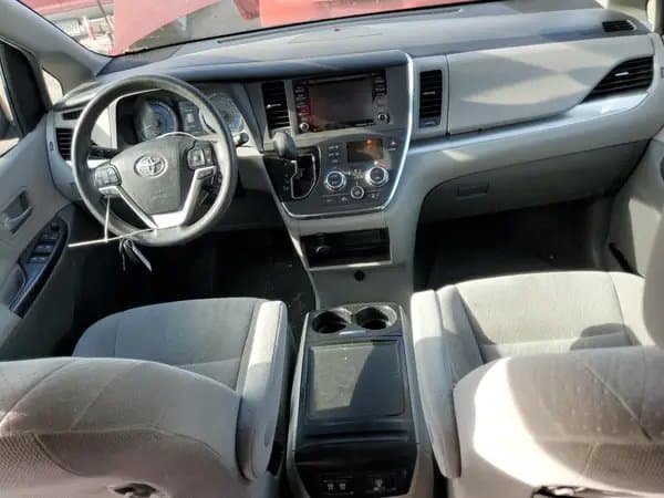 Toyota Sienna 2018