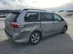 Toyota Sienna 2018