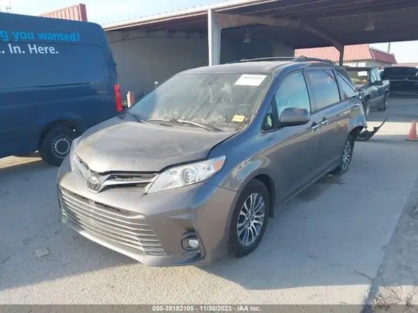 Toyota Sienna 2018