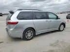 Toyota Sienna 2018